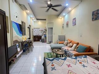 Bán căn hộ tầng 1 phố cổ, gần hồ gươm, hiện đang làm homestay