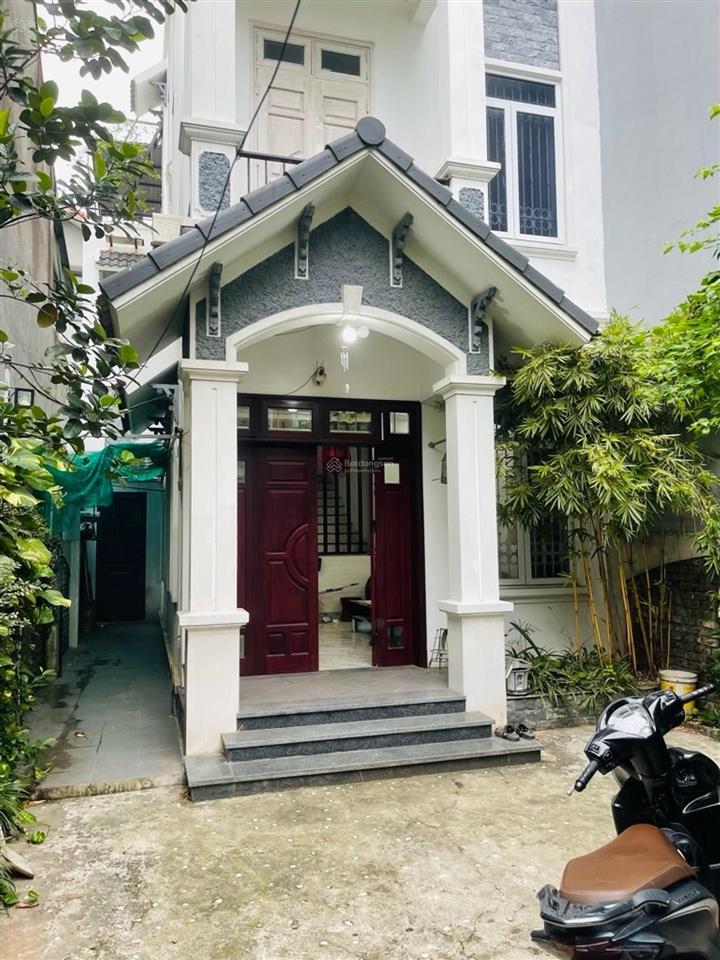 Bán biệt thự sân vườn phố ngọc thuỵ  ô tô thông  an sinh tuyệt đỉnh  130m2  chỉ 22.5 tỷ