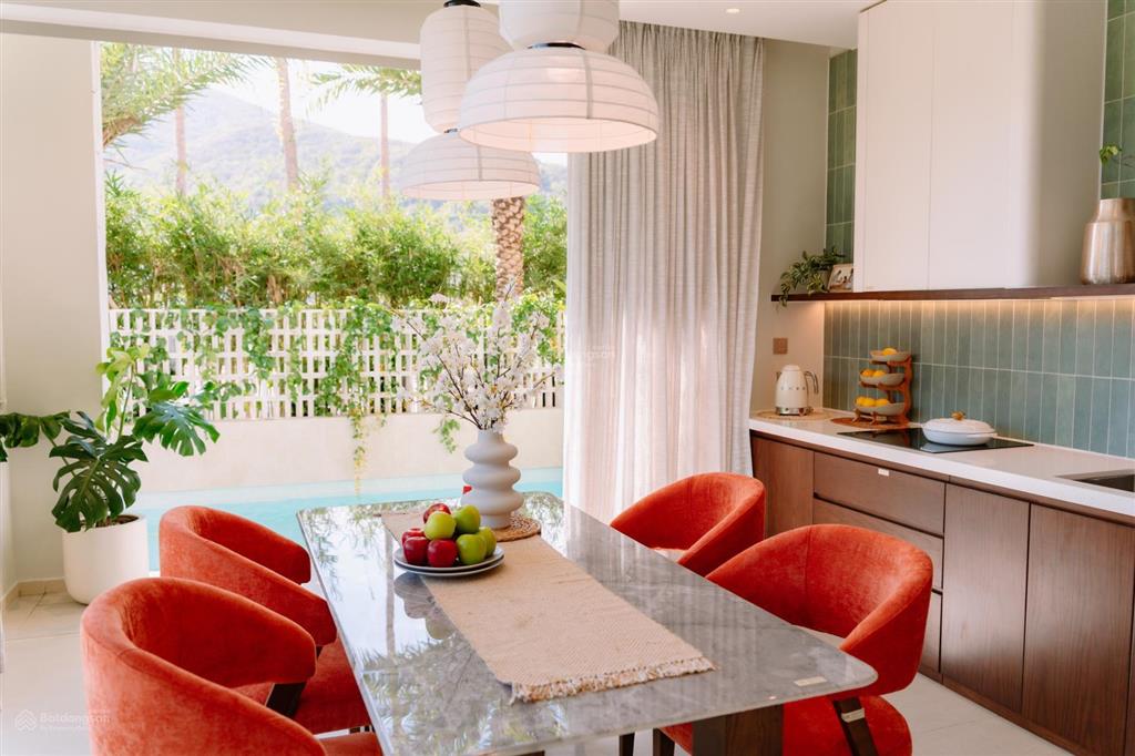 Booking sớm căn hộ view biển vega alora nha trang, chỉ 30 tr/suất giá 1,36 tỷ/căn, full nội thất