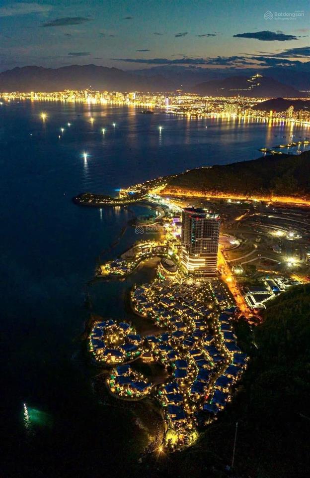 Booking sớm căn hộ view biển vega alora nha trang, chỉ 30 tr/suất giá 1,36 tỷ/căn, full nội thất