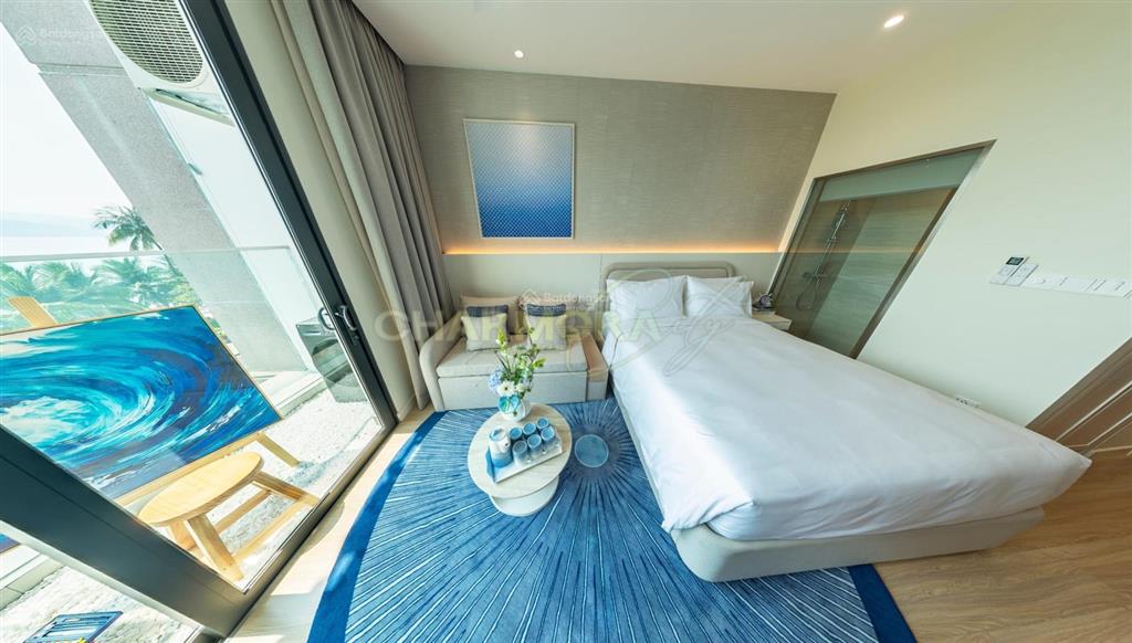 Bán căn hộ studio trọn view vip sân khấu nước và pháo hoa, dt 49,5m2, giá f0 2,1 tỷ