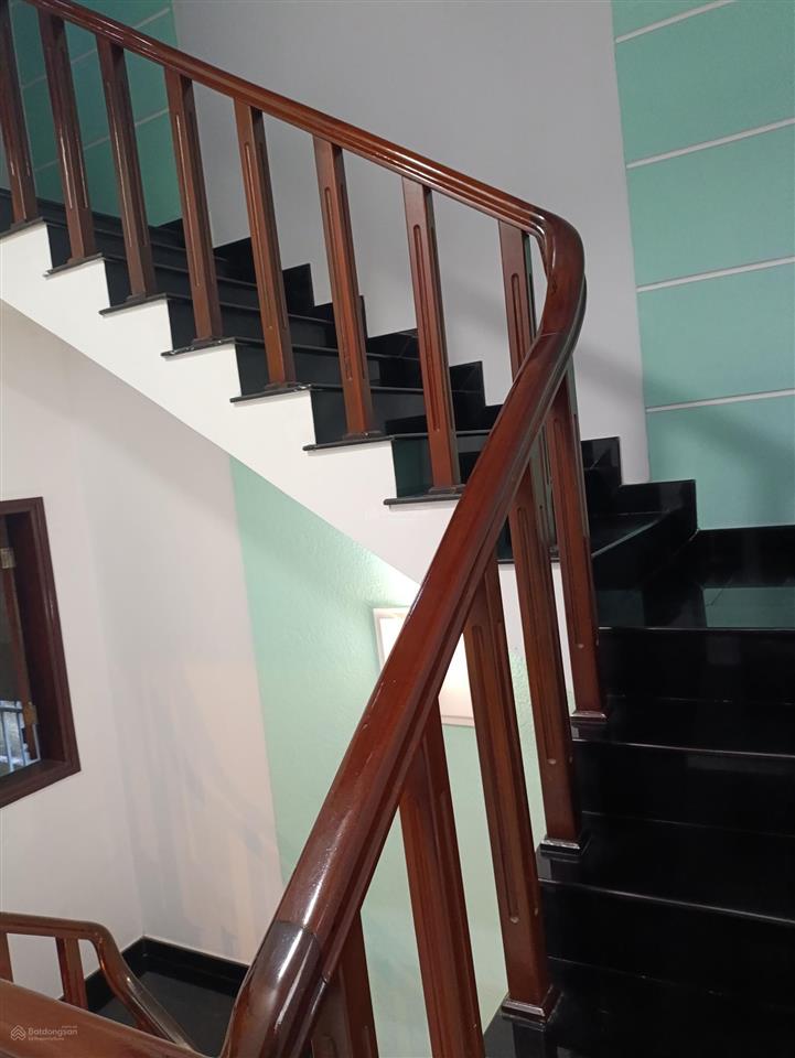 Bán nhà riêng 4pn, 3wc, 98m2 tại phạm công trứ, thạnh mỹ lợi, q2, 17 tỷ vnd