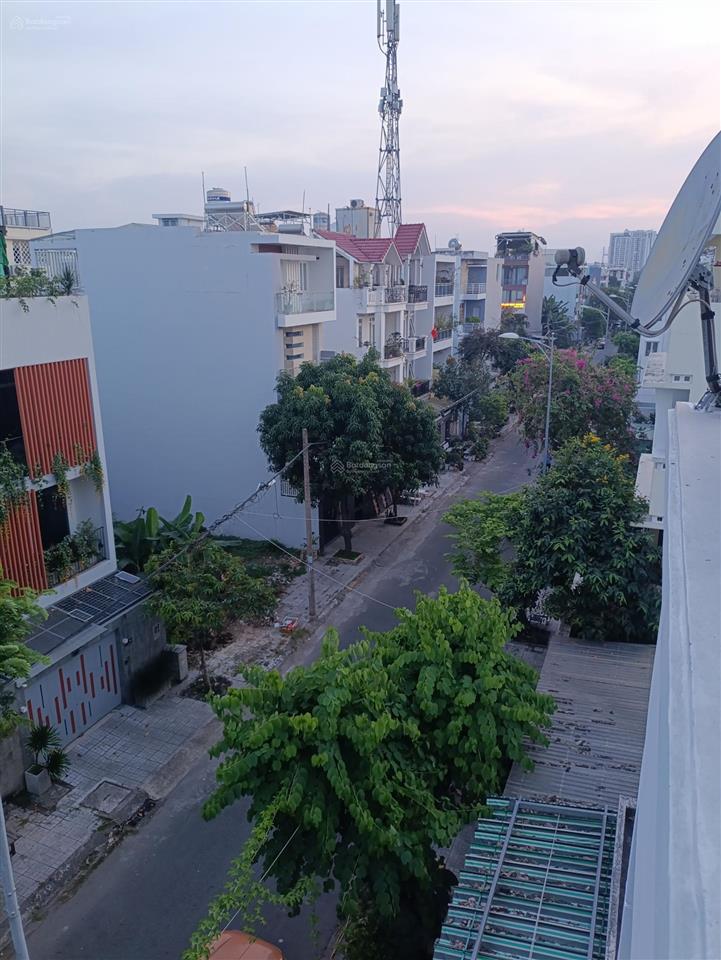 Bán nhà riêng 4pn, 3wc, 98m2 tại phạm công trứ, thạnh mỹ lợi, q2, 17 tỷ vnd