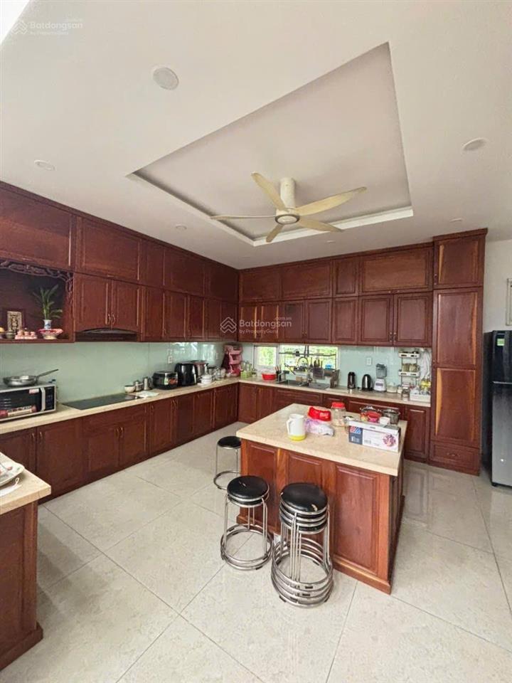 Biệt thự villa park phú hữu, tp. thủ đức