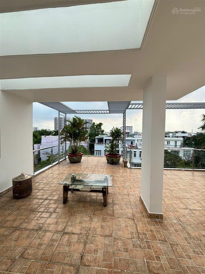 Biệt thự villa park phú hữu, tp. thủ đức