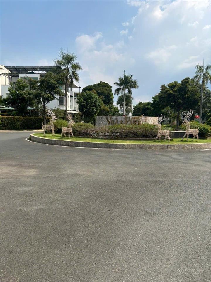 Biệt thự villa park phú hữu, tp. thủ đức
