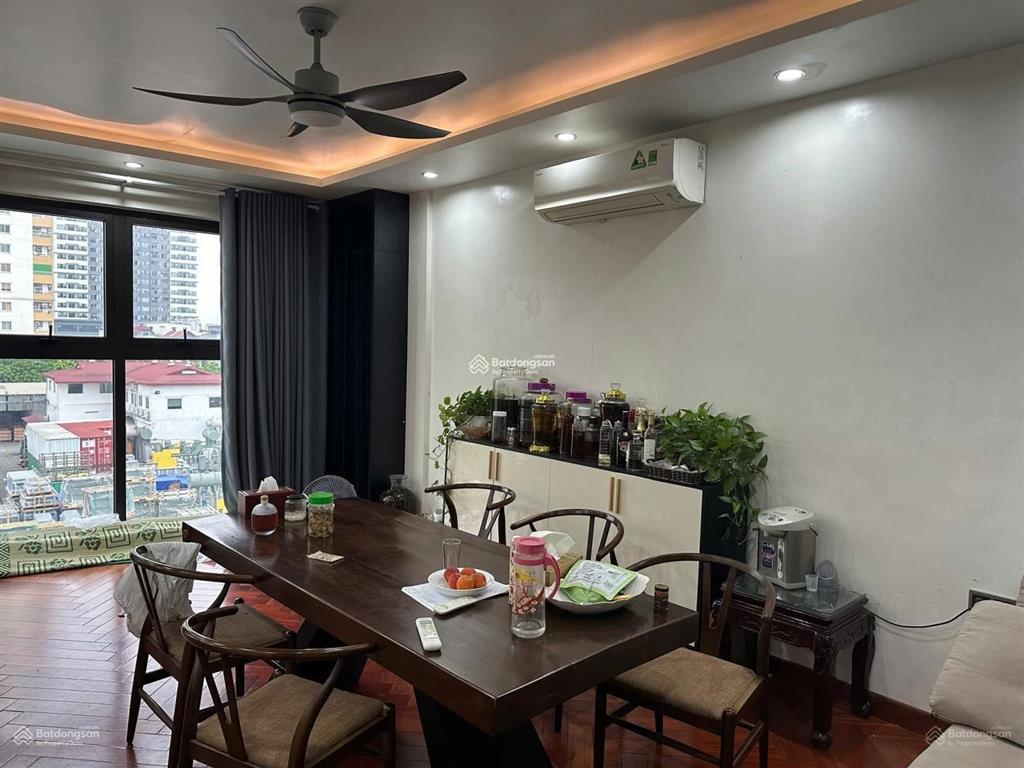 Cho thuê gấp bt 123m2, 72 triệu, tại rose town 79 ngọc hồi, hoàng mai, hn