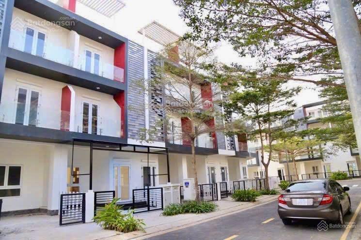 Tôi chính chủ bán shophouse village giá rẻ nhất thủ đức vừa ở vừa kinh doanh chỉ 7tỷ300, dt 108m2