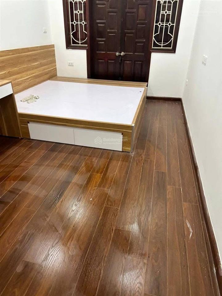 Bán nhà 11.x tỷ nguyễn ngọc nại thanh xuân ô tô vào sát nhà, cách phố 20m sổ đỏ phân lô!