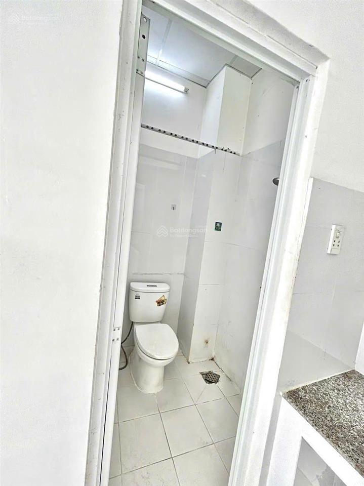 Cho thuê phòng studio cửa sổ trời thoáng mát ngay đường nguyễn duy trinh