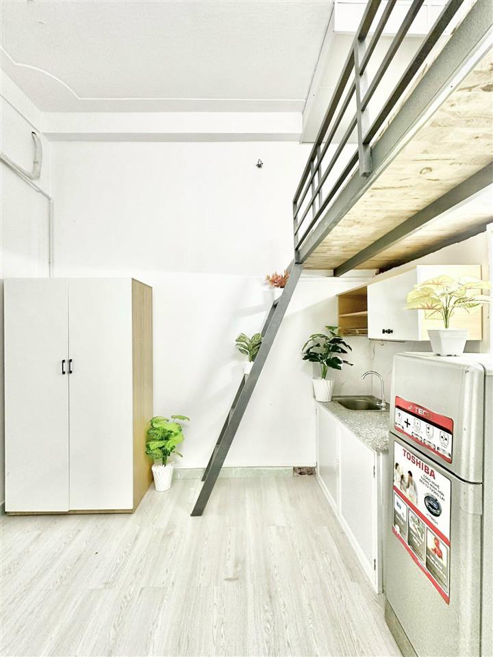 Cho thuê căn hộ duplex full nội thất, gần đại học văn hiến, ngay chung cư bàu cát