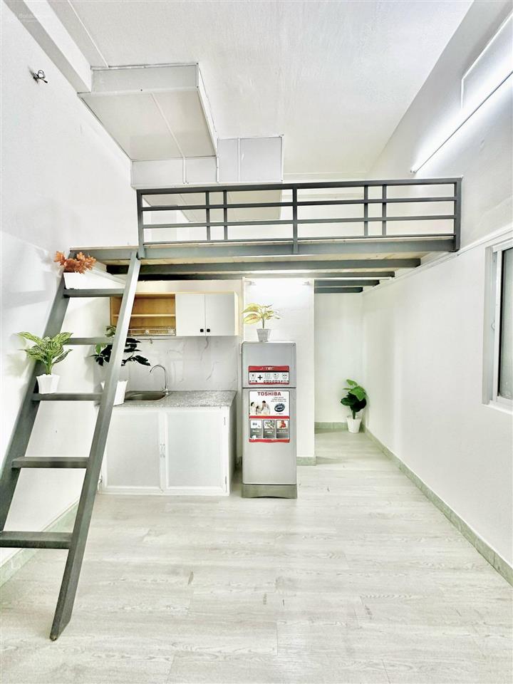 Cho thuê căn hộ duplex full nội thất, gần đại học văn hiến, ngay chung cư bàu cát