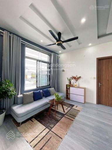 Bán nhà căn hộ 3t x 81m2 kiệt nhựa 5m cạnh sân bay, dòng tiền 30tr
