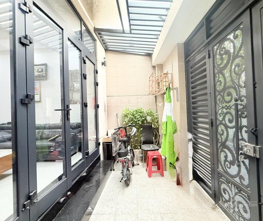 Gấp bán nhà 4 tầng, gần hẻm xe hơi phan văn trị  hẻm thông chu văn an, 4pn, dt 60m2. giá 8 tỷ tl