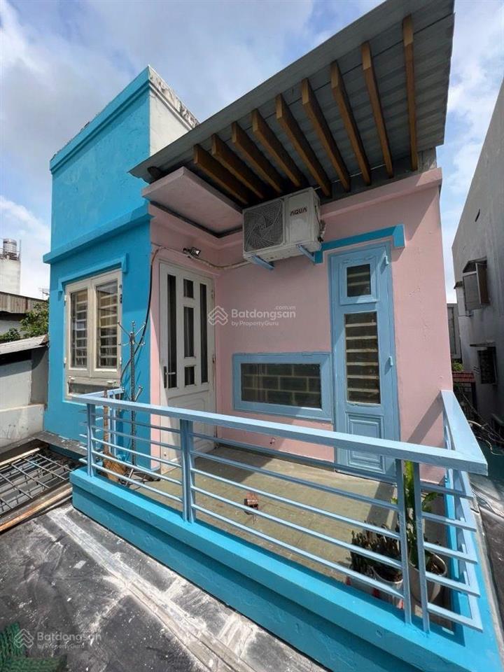 Gấp bán, chỉ 7.5 tỷ tl  nhà 2 tầng, diện tích 70m, gần mặt tiền nơ trang long, bình thạnh.