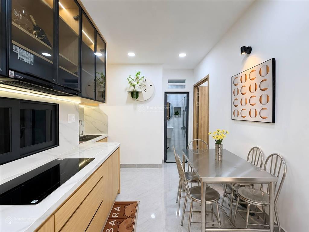 Nhỉnh 6.x t.ỷ dt45m (thực tế 64m), gần phạm văn đồng, bình thạnh, 3pn, nội thất đẹp, dọn ở ngay.