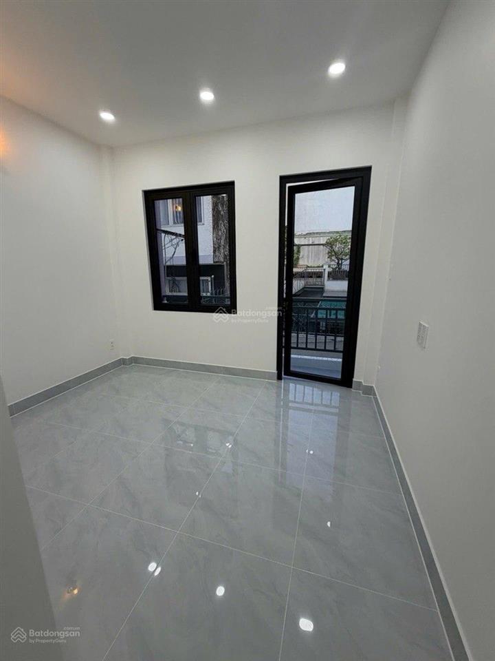 Nhà mới tinh dọn vào ở ngay  nơ trang long, gần nguyễn xí, bình thạnh, gần 40m², chỉ 6.65 tỷ.