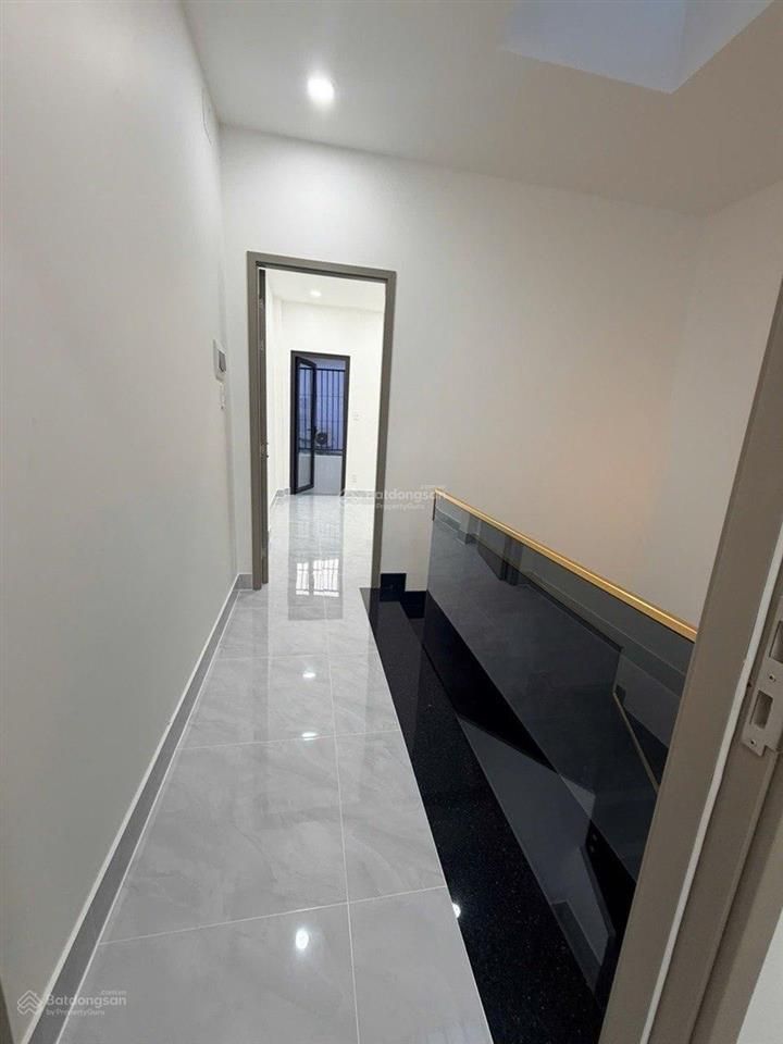 Nhà mới tinh dọn vào ở ngay  nơ trang long, gần nguyễn xí, bình thạnh, gần 40m², chỉ 6.65 tỷ.
