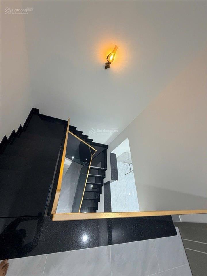Nhà mới tinh dọn vào ở ngay  nơ trang long, gần nguyễn xí, bình thạnh, gần 40m², chỉ 6.65 tỷ.