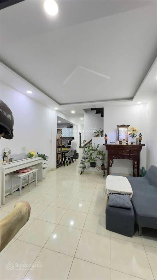 Bán nhà sát mt xô viết nghệ tĩnh, bình thạnh, 4pn, dt 80m², đang cho thuê 15tr/tháng. giá 8.x tỷ