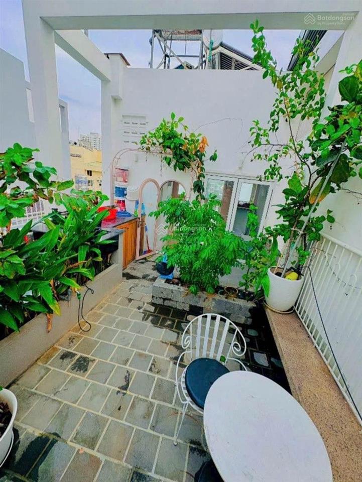Bình thạnh, gần cầu băng ki,rạch xuyên tâm,nơ trang long, 4 tầng, dòng tiền sẵn 25 tr/th, chỉ 7 tỷ.
