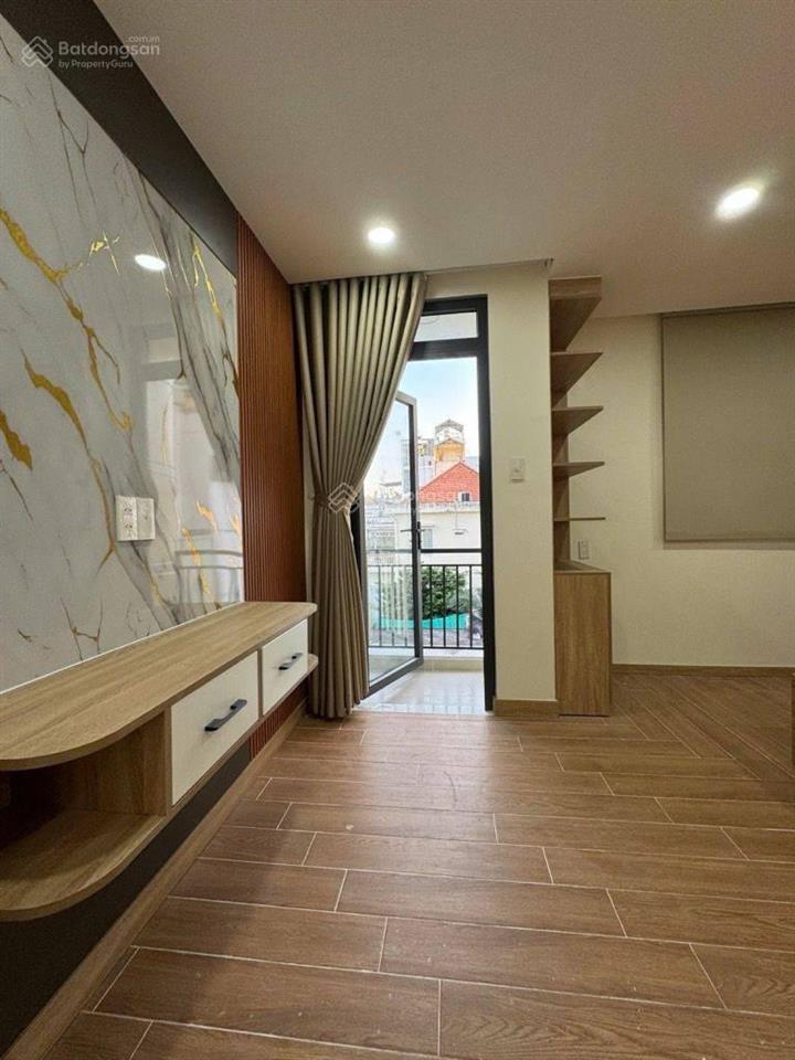 Ngay chu văn an, gần hv cán bộ, nhà mới 1 trệt 3 lầu  dt 40m2, ngang đẹp, chỉ hơn 6 tỷ tl