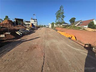 Bán đất nền chính chủ siêu đẹp hướng tây bắc. diện tích 12x26m. ngay trung tâm gia nghĩa  lâm đồng