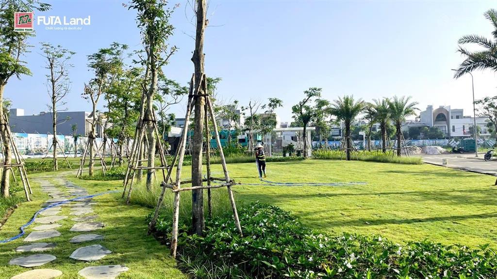 Nhà liền kề, shophouse trung tâm lõi liên chiểu. cách biển 400m, bàn giao nhà thô, full mặt ngoài