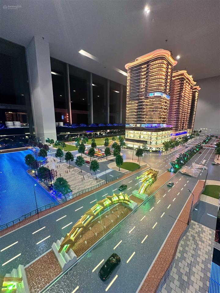 Căn hộ cao cấp 5 sao vị trí độc tôn ngay đầu cầu rồng đà nẵng.
