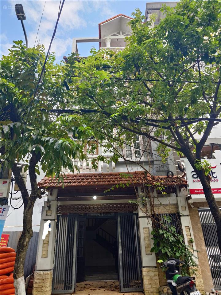 47 tạ mỹ duật, nhà 3 tầng, có hồ sơ thiết kế 5,5 tầng.