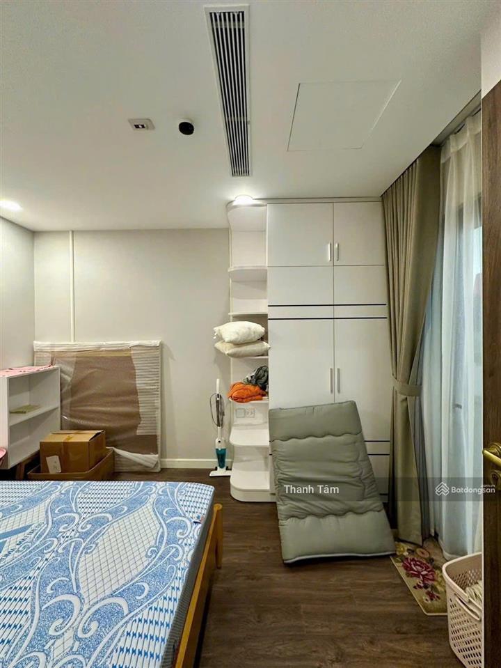 Bán gấp giá siêu mềm cho cc lucky palace, q6, dt 78m2, 2pn2wc, kèm nội thất, shr