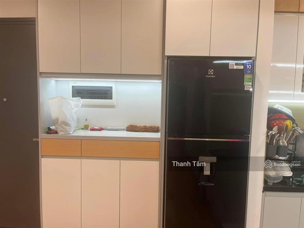 Chính chủ cần bán nhanh cc nguyễn kim q.10, dt68m2, 2pn2wc, giá 1 tỷ 680, nội thất bao mới, shr