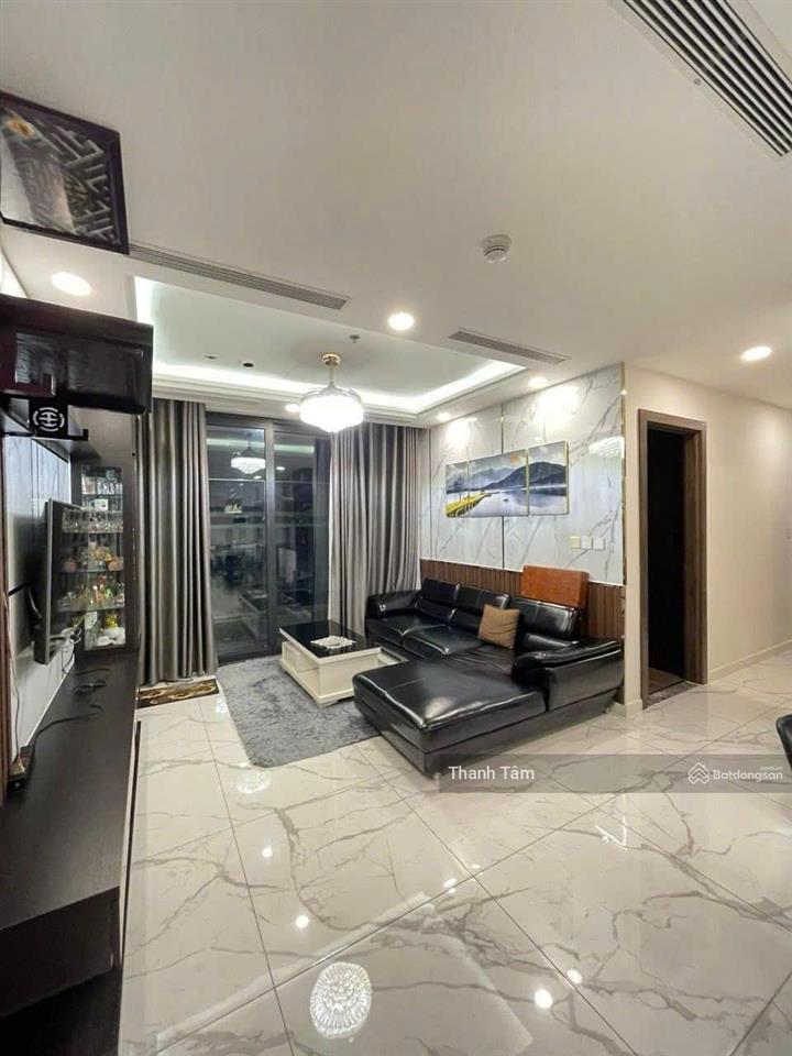 Cần bán gấp, giá cực mềm cc sacomreal, q.tân phú, dt87m2, 2pn2wc, giá 1 tỷ 690, nội thất xịn, shr