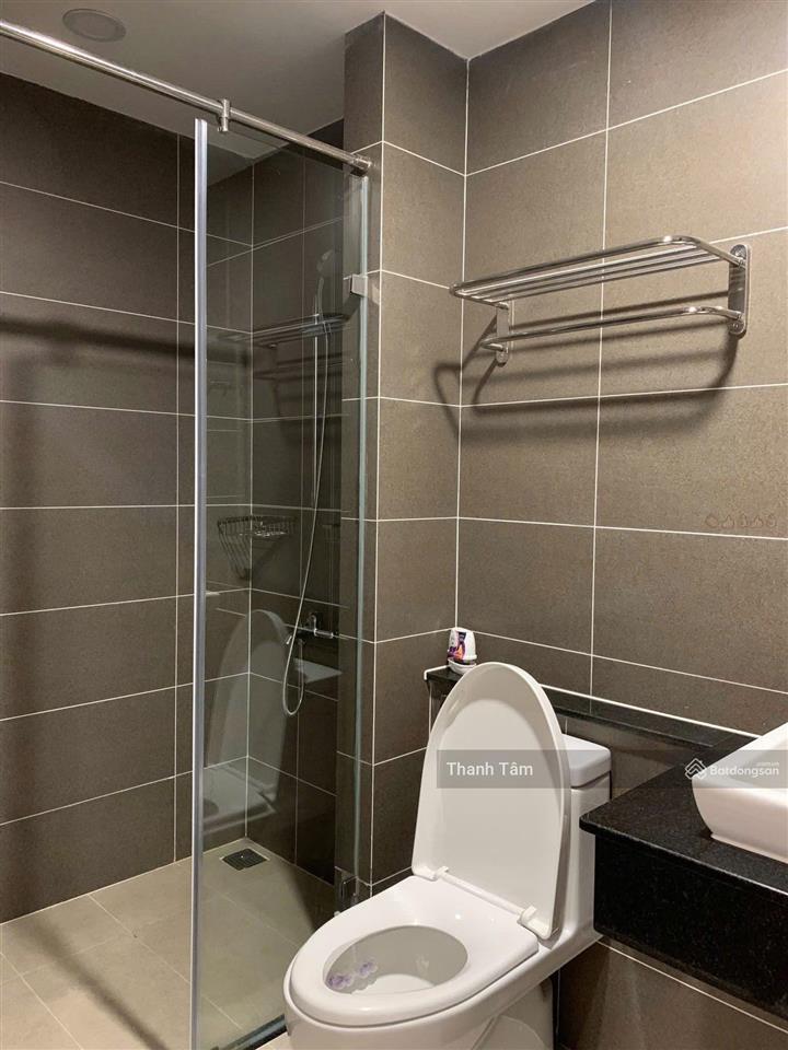 Chủ cần tiền bán gấp cc sơn kỳ 1, q. tân phú, dt 72m2, 2pn2wc, giá 1 tỷ 680, nội thất tặng, shr