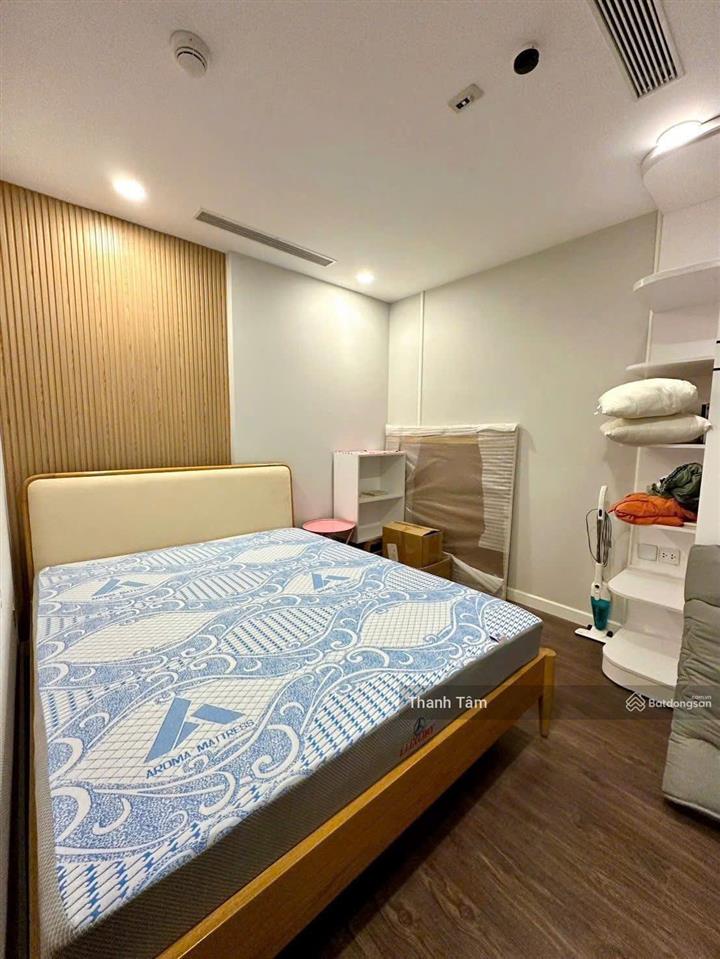 Bán gấp giá siêu mềm cho cc lucky palace, q6, dt 78m2, 2pn 2wc, giá 2 tỷ 150, kèm nội thất, shr