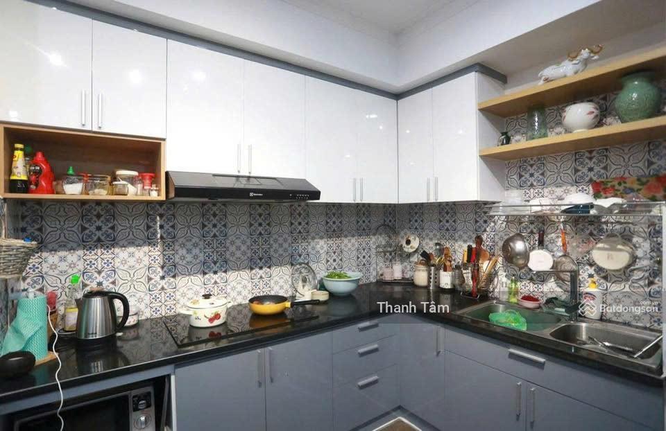 Chủ hạ giá cần bán gấp cc phúc yên 1, dt 86,9m2, 2pn2wc, giá 1 tỷ 760, nội thất chủ tặng, shr