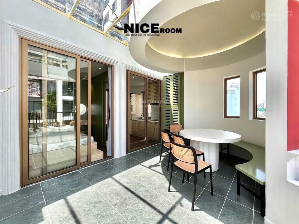 Khai trương căn hộ mới 100% full nội thất hiện đại ngay sân bay