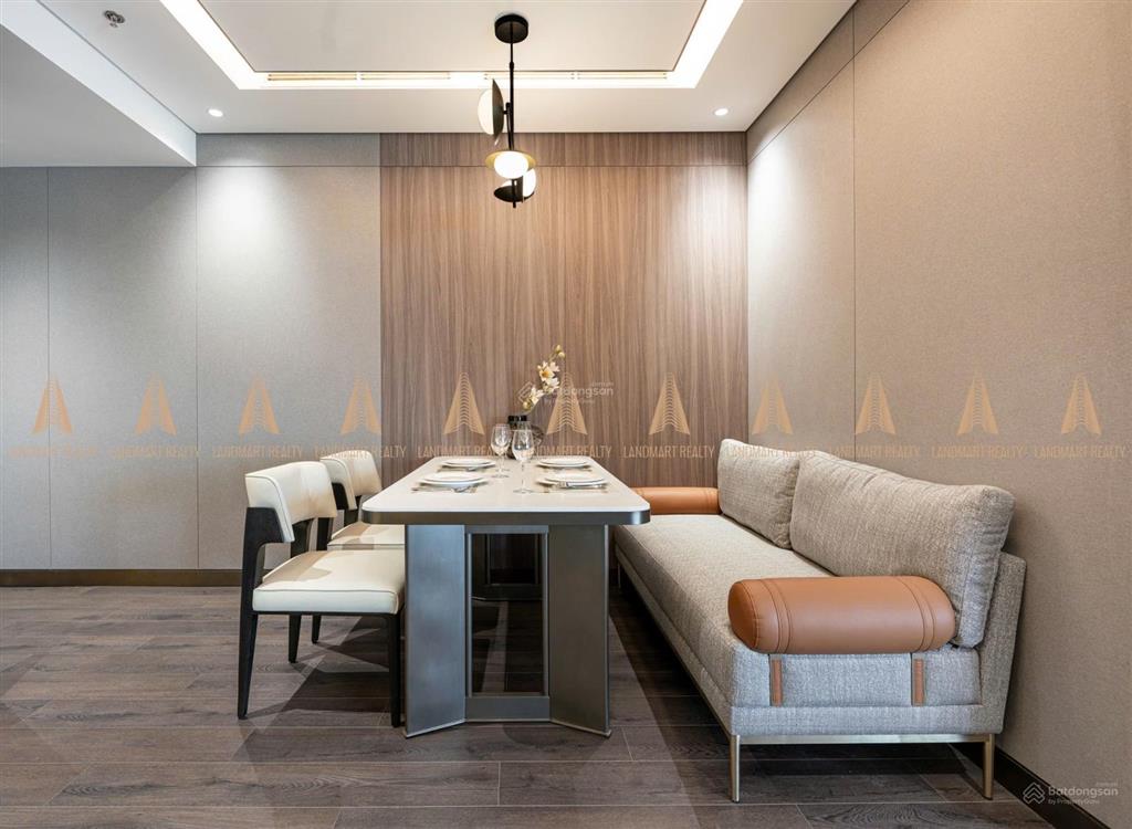 M landmark marriott đà nẵng  duy nhất 1 căn ngoại giao 2pn, view sông hàn, pháo hoa quốc tế diff