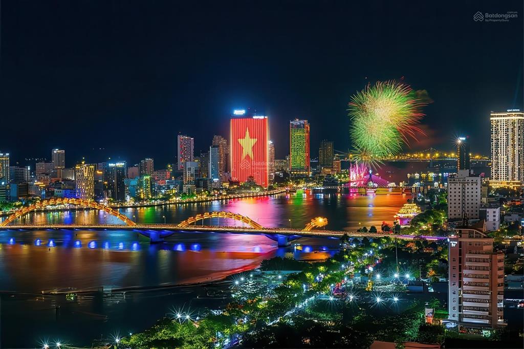 M landmark marriott đà nẵng  duy nhất 1 căn ngoại giao 2pn, view sông hàn, pháo hoa quốc tế diff