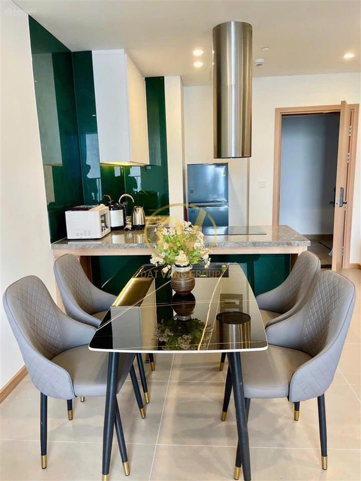 Chính chủ muốn bán căn 2pn sam tower sổ sẵn đang cho thuê 25tr/tháng tầng cao view pháo hoa cực đẹp