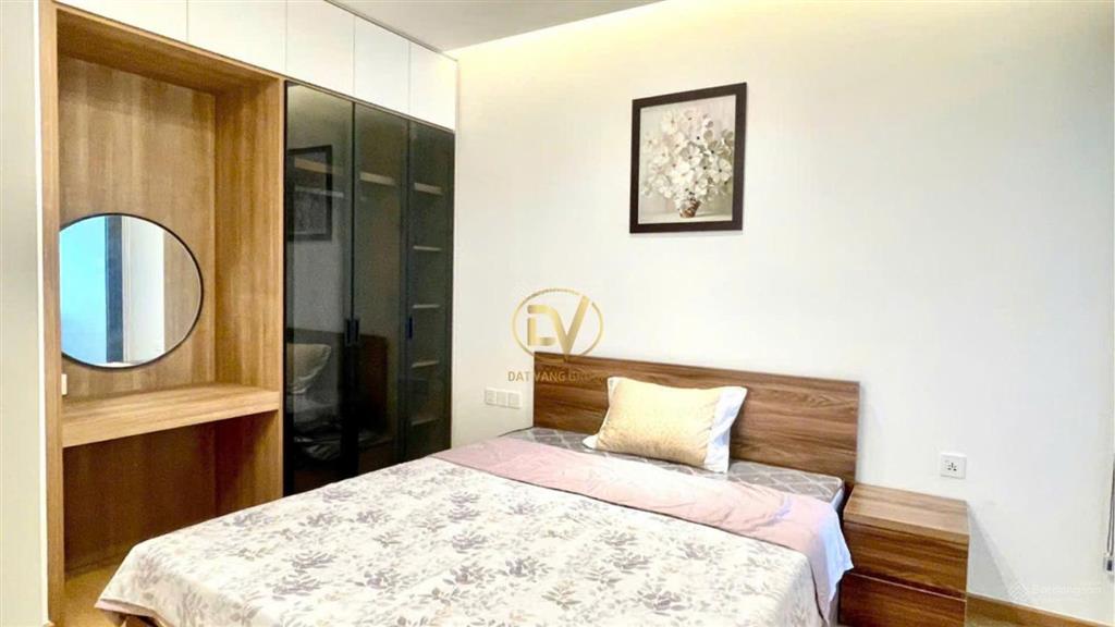 Chính chủ muốn bán căn 2pn sam tower sổ sẵn đang cho thuê 25tr/tháng tầng cao view pháo hoa cực đẹp
