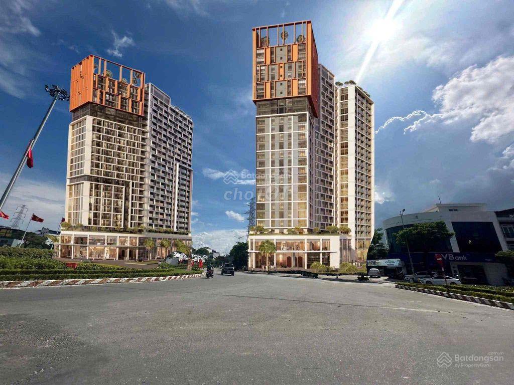 A10727  chính chủ bán lại căn góc 2pn sun cora logia hướng đông nam, giá chênh thương lượng chủ