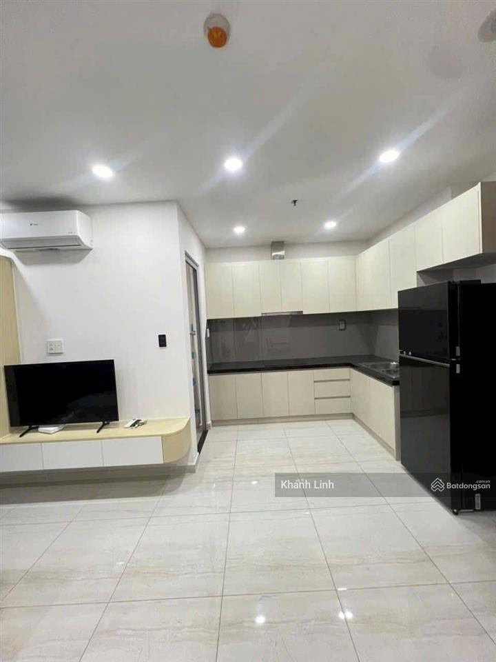 Chính chủ hạ giá bán gấp căn hộ 155 nguyễn chí thanh, q. 5, dt 62m2 2pn 2wc nội thất đầy đủ