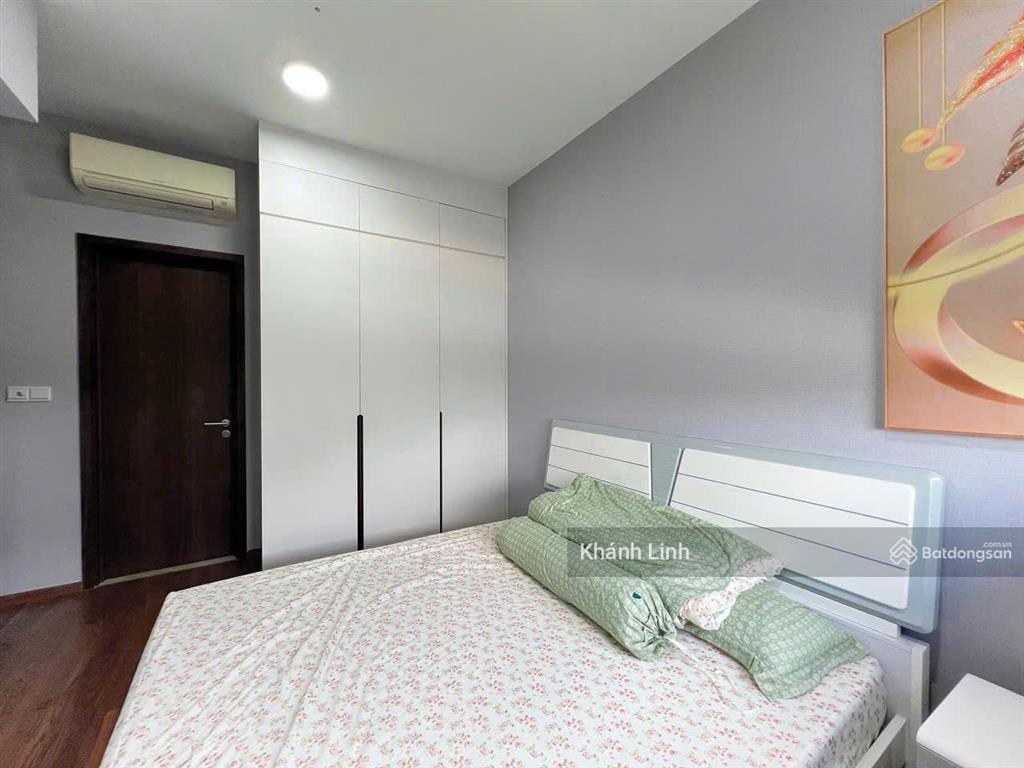 Chính chủ hạ giá bán gấp ch vạn đô quận 4, dt 68m2 2pn 2wc, tầng trung thoáng mát, shr