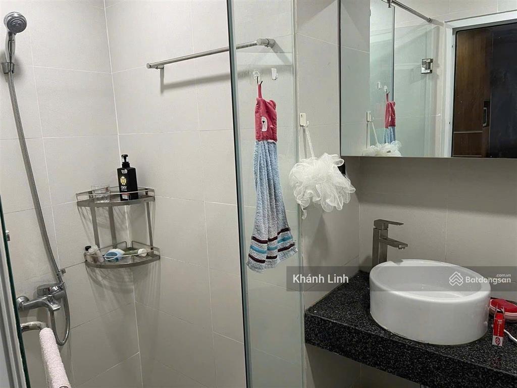 Chính chủ hạ giá bán nhanh ch cây mai quận 11, dt 66m2 2pn2wc nội thất đầy đủ, tầng trung