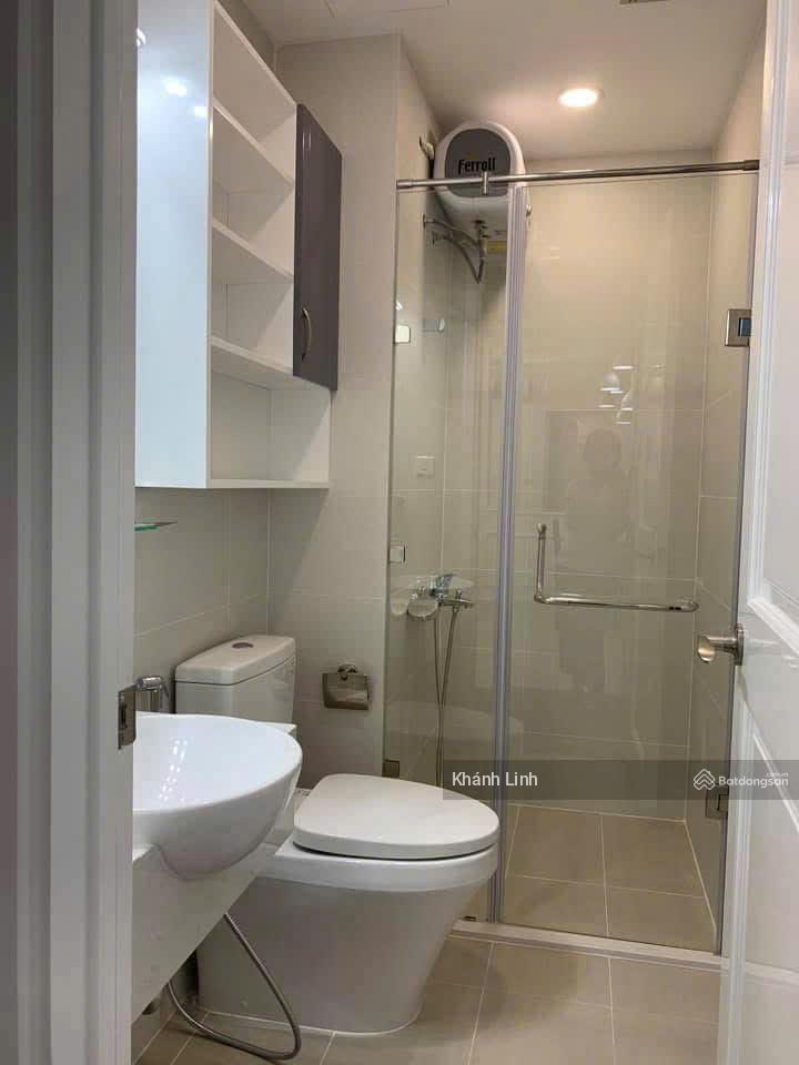 Chính chủ hạ giá bán gấp căn hộ 155 nguyễn chí thanh, q. 5, dt 62m2 2pn 2wc nội thất đầy đủ