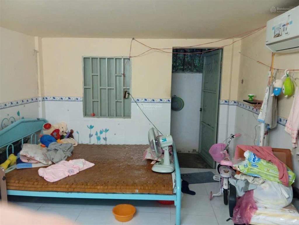 Mua đất tặng nhà cấp 4 bưng ông thoàn