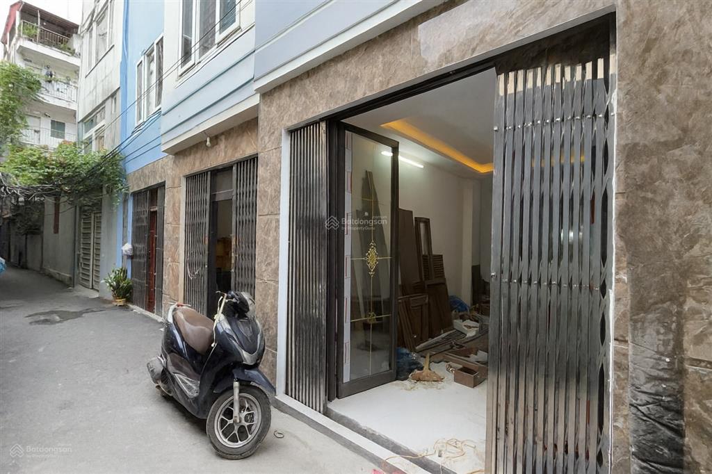 Nhà riêng phố đại linh 7,2 tỷ 31m2 5 tầng quy hoạch ngõ ô tô cách ô tô tránh 15m,sát công viên