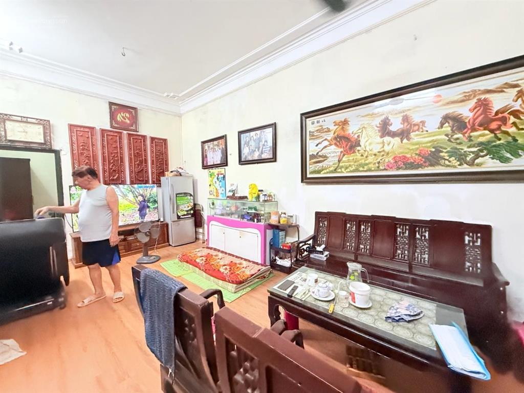 Bán nhà 4 tầng 63m2 trung kính khu phân lô ngõ rộng mặt tiền rộng 6,3m ở rất thích
