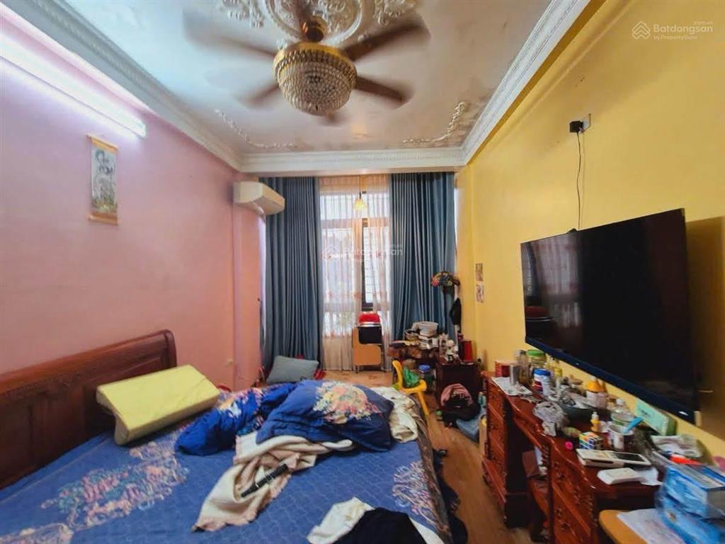 Bán nhà trung liệt  thái hà gần ô tô 5 tầng 9,5 tỷ giá tốt khu vực gần trường học